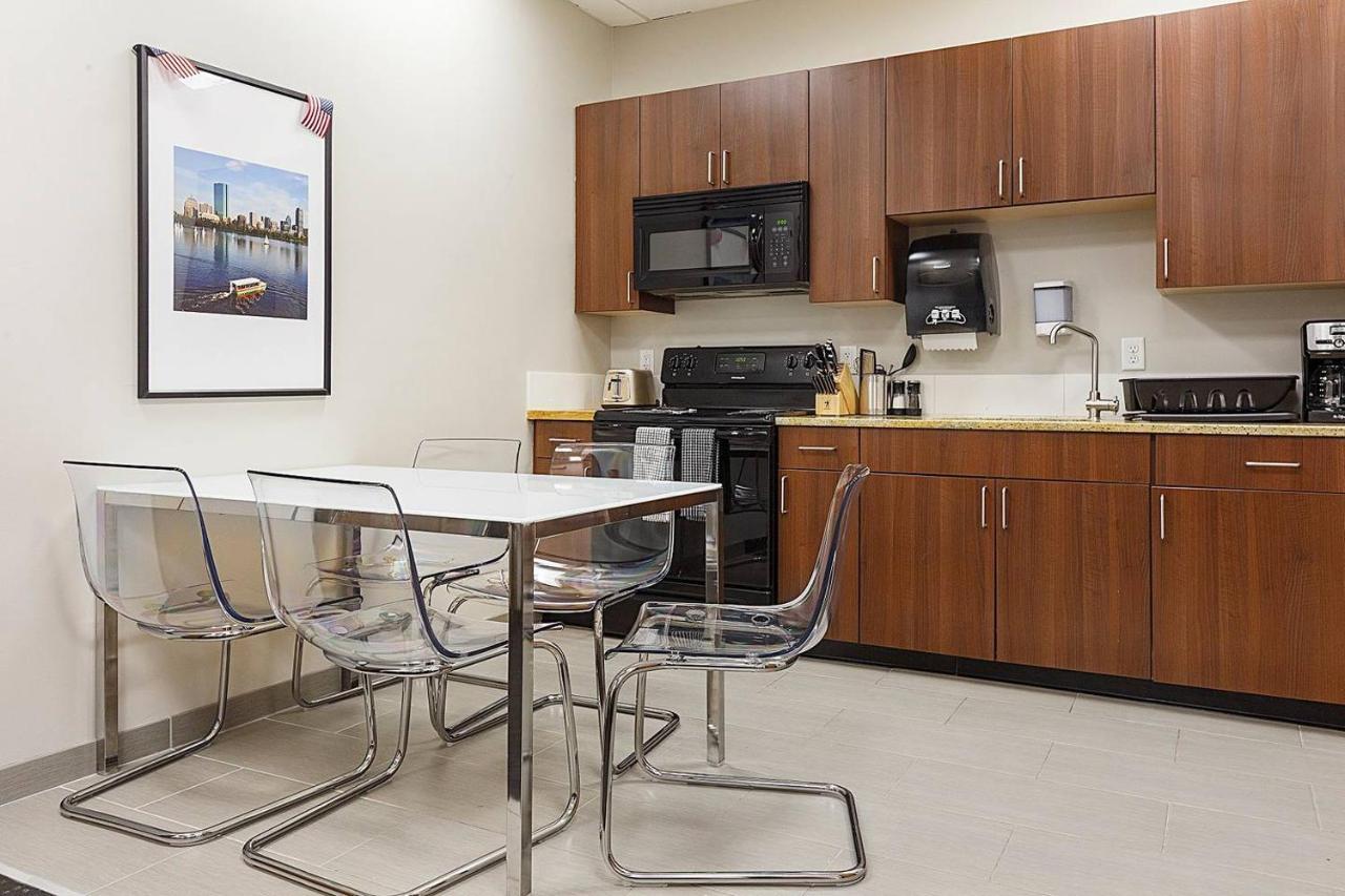 Апартаменты Studio Ready 4 Students & Traveling Professionals! 310 Бостон Экстерьер фото
