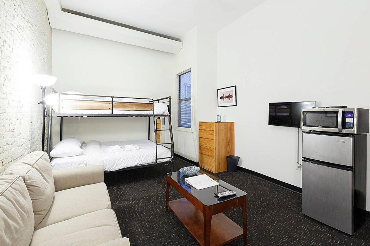 Апартаменты Studio Ready 4 Students & Traveling Professionals! 310 Бостон Экстерьер фото