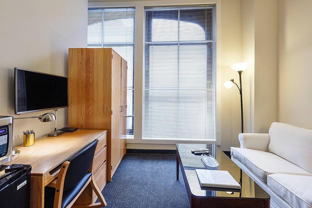 Апартаменты Studio Ready 4 Students & Traveling Professionals! 310 Бостон Экстерьер фото